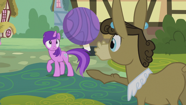 File:Matilda calls on Amethyst Star for help S5E9.png