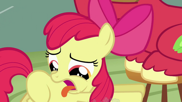 File:Apple Bloom being disgusted S2E17.png