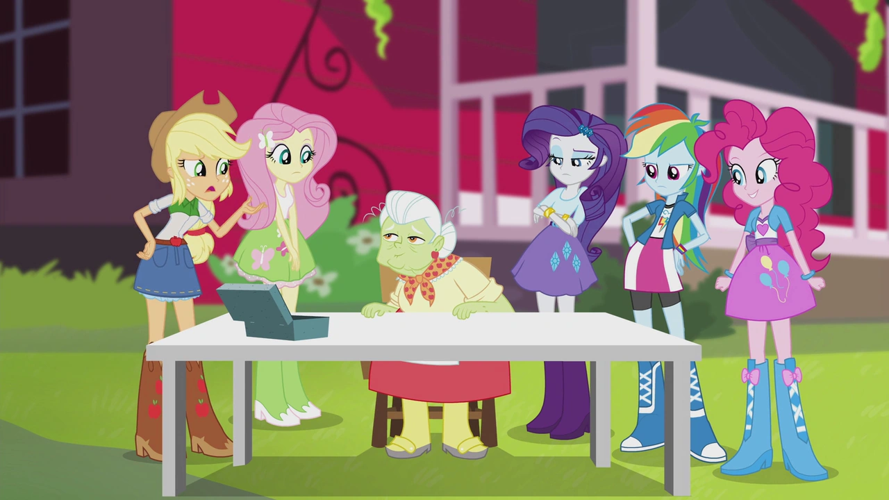 Image Applejack asks Granny Smith about her bass EG2.png My Little