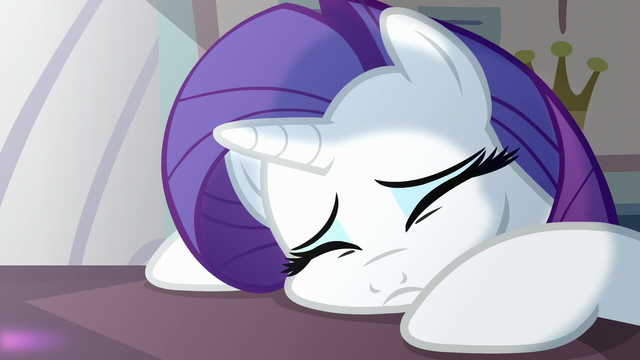 File:Rarity lying defeated S5E14.png