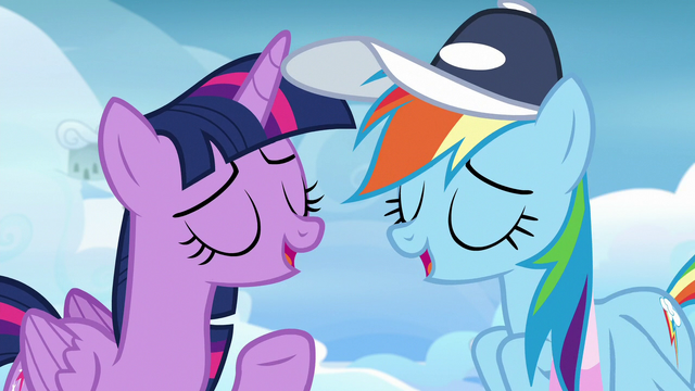 File:Twilight and Rainbow talk at the same time S6E24.png