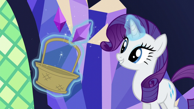 File:Rarity decorates with jewels S5E3.png