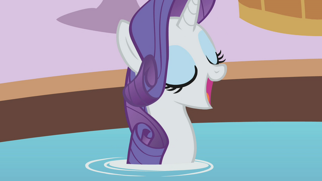 File:Rarity happy S01E09.png