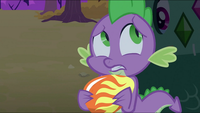 File:Spike looking behind S2E21.png