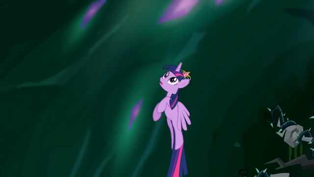 File:Twilight flies up S4E02.png
