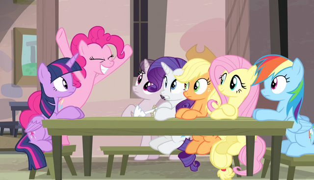File:Pinkie Pie "get in the way of food!" S5E1.png
