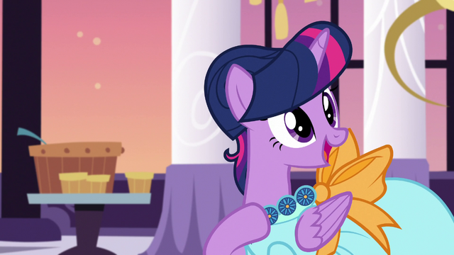 File:Twilight Sparkle "it's alright, everypony" S5E7.png