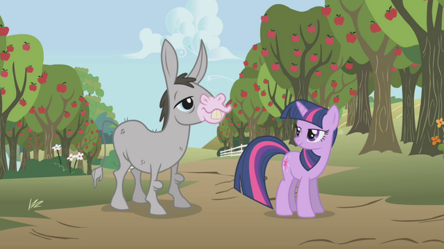 File:Twilight standing next to a mule S1E04.png