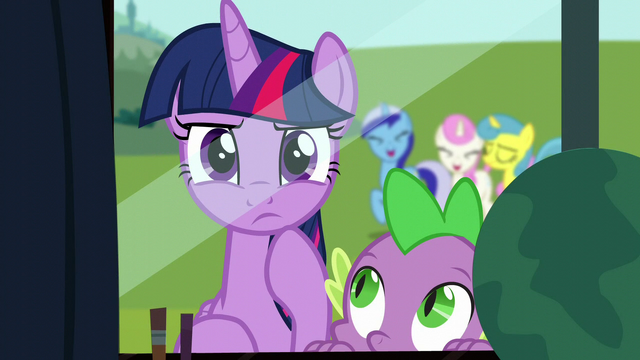File:Twilight thinking S5E12.png