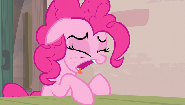 File:Pinkie Pie spits out muffin S5E1.png