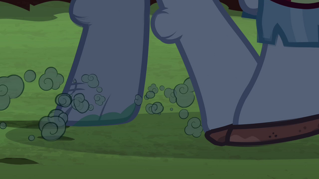 File:Horseshoe S3E6.png