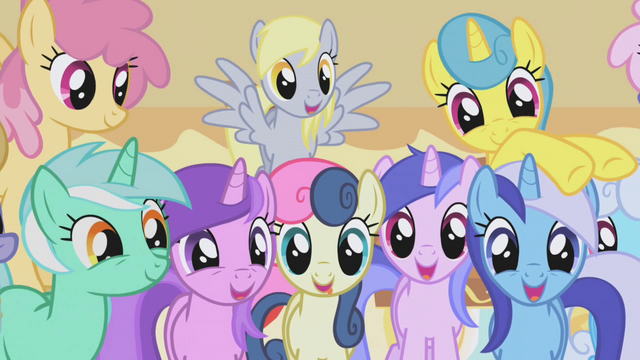 File:Ponies drooling over muffins half 2 S1E04.png