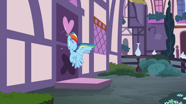 File:Rainbow gets hit by closed door S4E18.png
