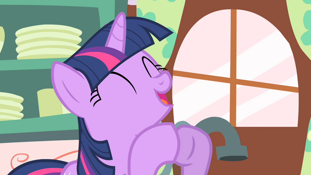 File:Twilight clapping S1E20.png