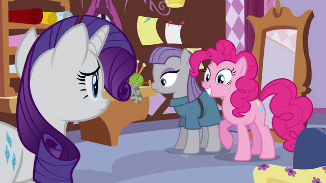 File:Pinkie Pie smiling while standing beside Maud S4E18.png