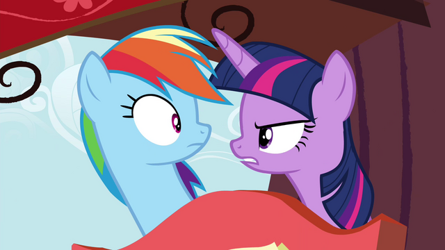 File:Twilight "Pop quiz!" S4E21.png