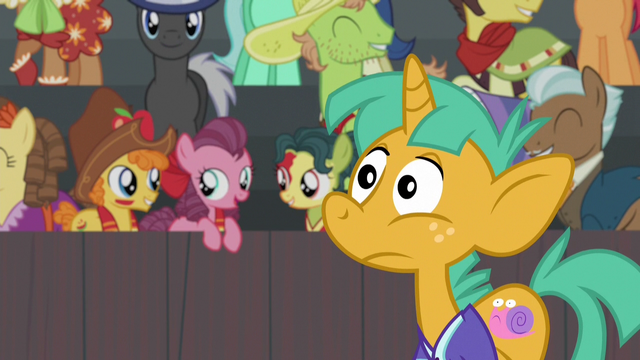 File:Snails in surprise S6E18.png