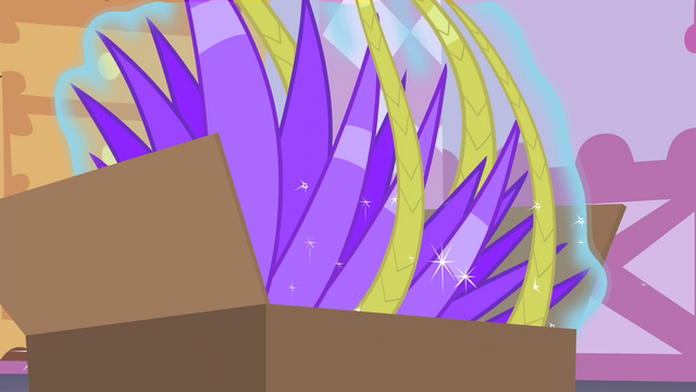 File:Headdress being levitated into the box S4E19.png