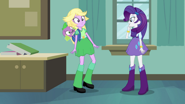 File:Rarity disguises Twilight EG.png