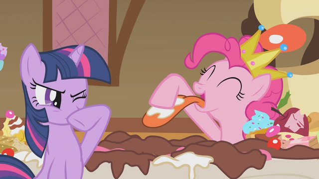File:Pinkie Pie's "royal tongue" S1E10.png
