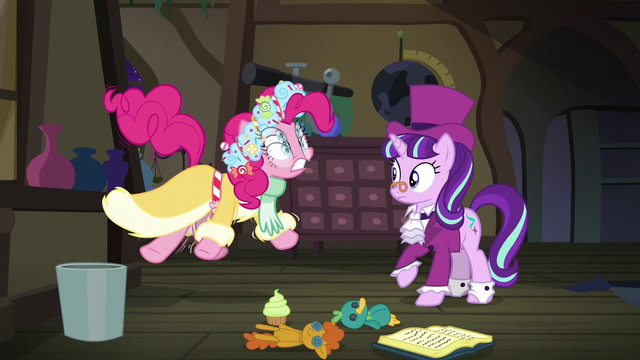 File:Spirit of HW Presents convulsing S6E8.png