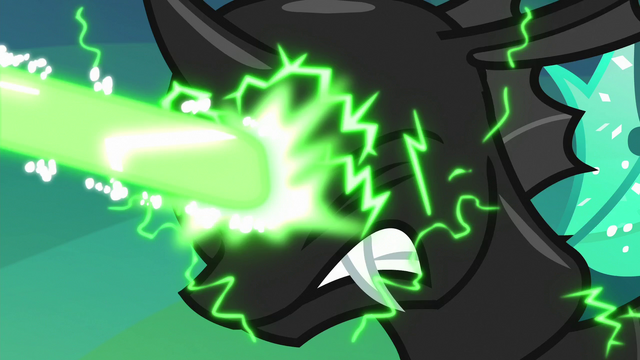File:Thorax blasted in the face by Chrysalis' magic S6E26.png