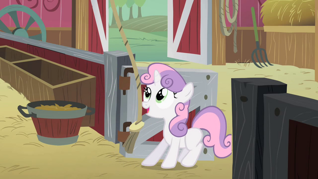 File:Sweetie Belle ringing the bell S01E18.png