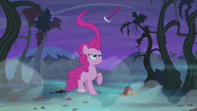 File:Pinkie Pie readying pony signal S4E07.png