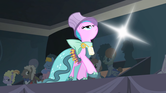 File:Pony walking on runway S4E08.png