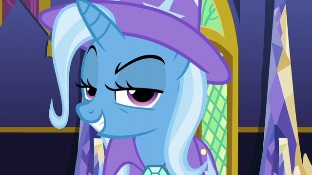 File:Trixie's grinning entrance S6E6.png