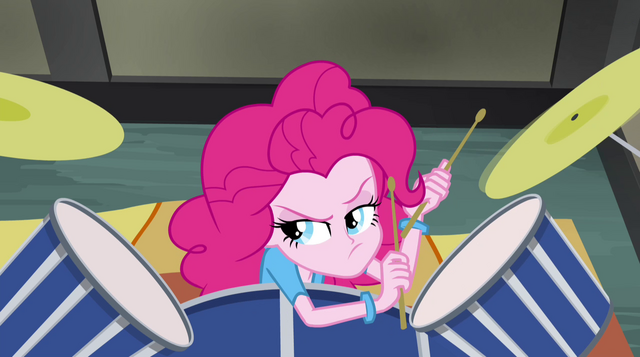 File:Pinkie Pie plays a rimshot EG2.png