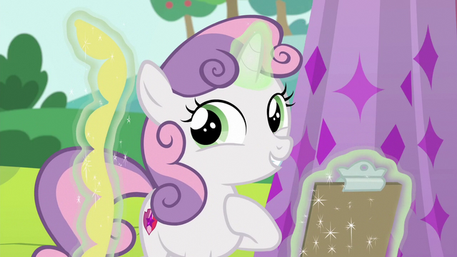 File:Sweetie Belle levitating a yellow fringe S6E14.png