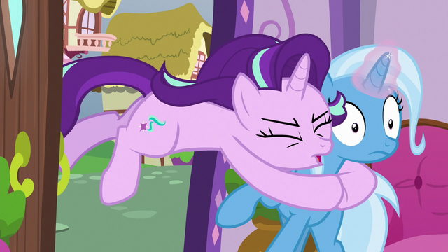 File:Starlight Glimmer tackles Trixie S7E2.png