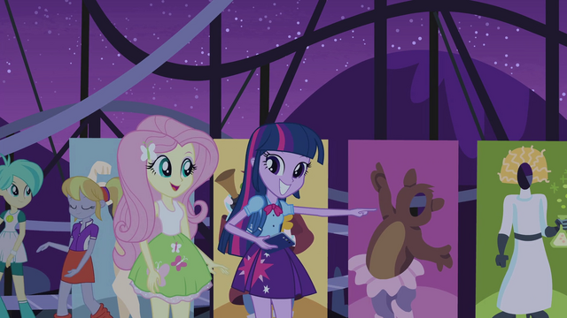 File:Twilight and Fluttershy at the carnival EG2.png