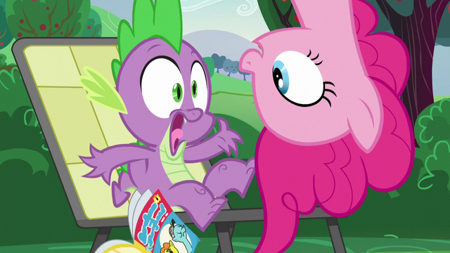 File:Pinkie startles Spike S5E24.png