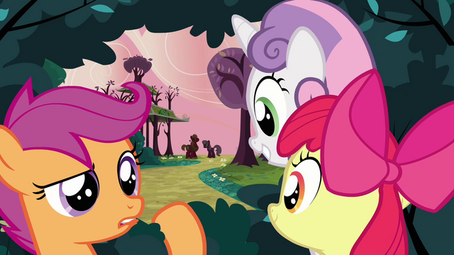 File:CMC watching from the bush S2E17.png