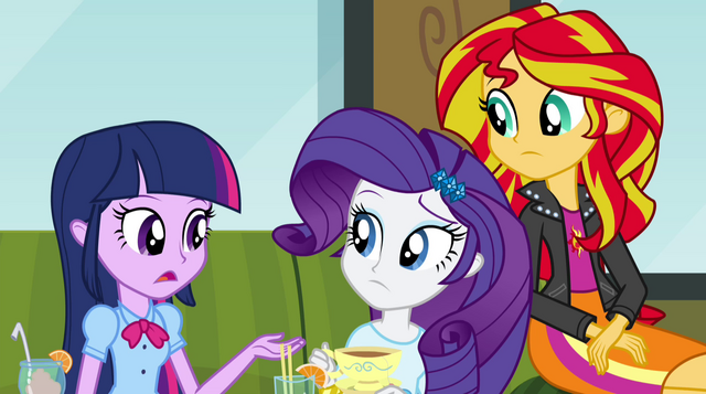 File:Twilight asks about the Dazzlings' whereabouts EG2.png