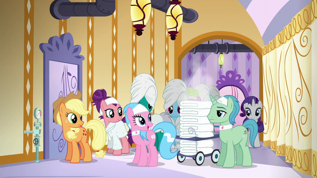 File:Aloe "sorry for the delay, everypony" S6E10.png