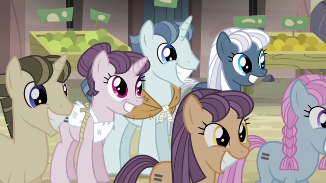File:Ponies listening to Starlight S5E02.png