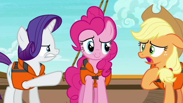 File:Applejack aghast at Rarity S6E22.png