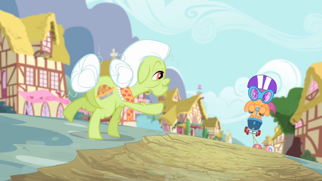 File:Granny Smith about to high-hoof Scootaloo S4E05.png