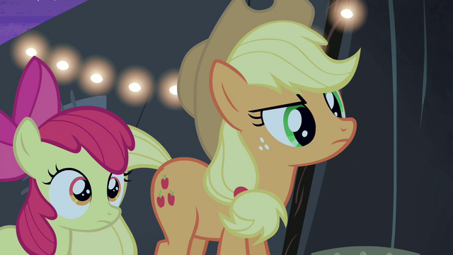 File:Applejacks hears Silver Shill S4E20.png