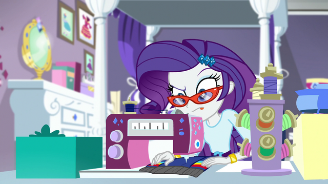File:Rarity fixing Rainbow Dash's jacket EGS1.png