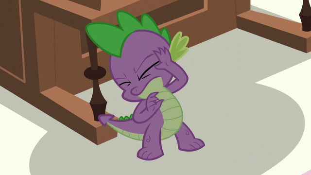 File:Spike shields himself S5E11.png