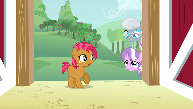 File:Diamond Tiara and Silver Spoon teasing CMC S3E4.png