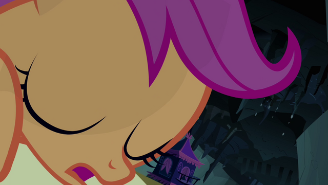 File:Scootaloo sleeping S3E6.png