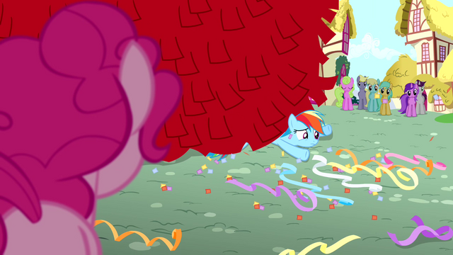 File:Rainbow stuck under giant piñata S4E12.png