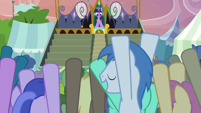 File:Ponies cheering S4E22.png