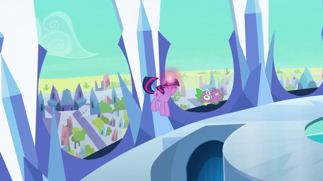 File:Twilightmidairsmile S3E02.png