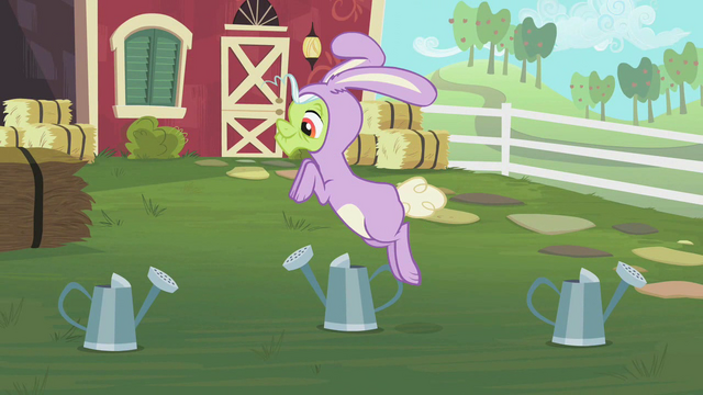 File:Granny Smith hopping S02E12.png